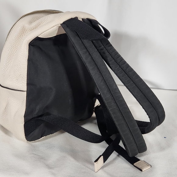 Coach Court Ivory Pebbled Leather Mini Backpack. Nice! - Picture 5 of 10